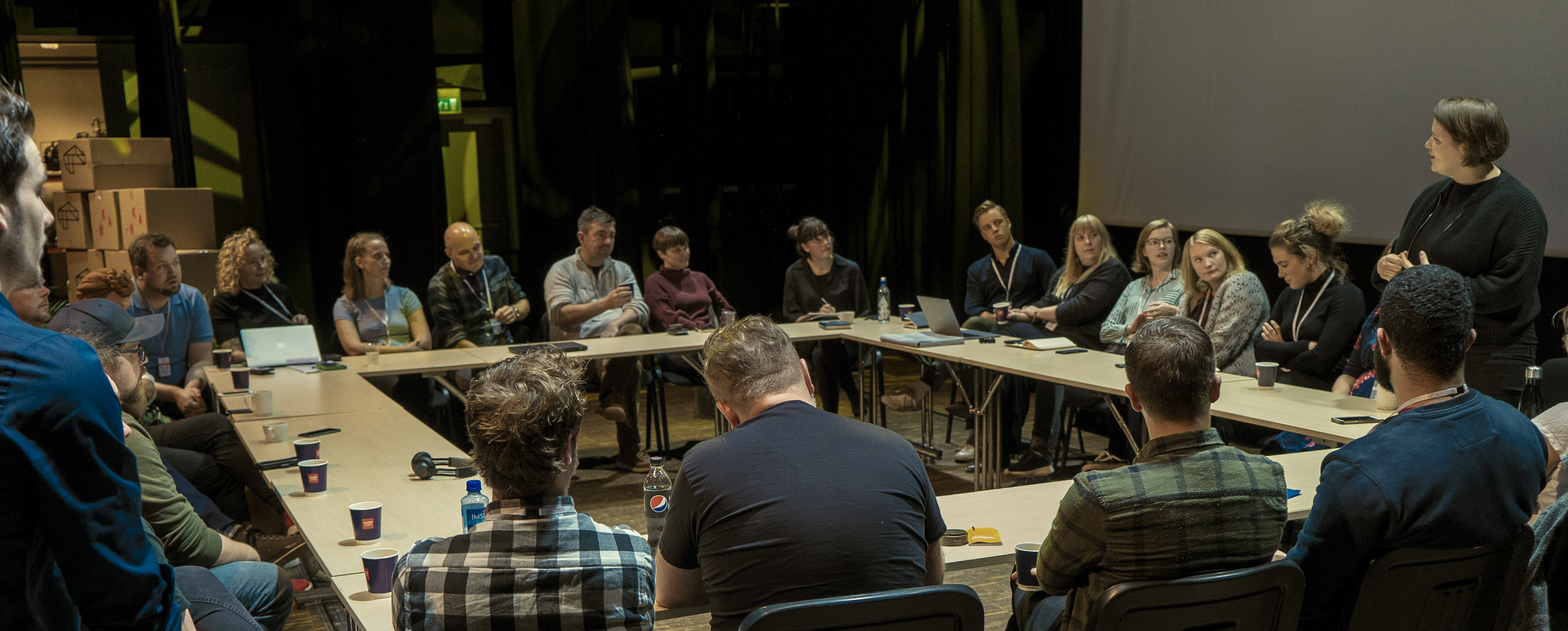 Fra rundebordsmøte for daglige ledere under Arrangørkonferansen 2018. Foto: Nordic Media Lab